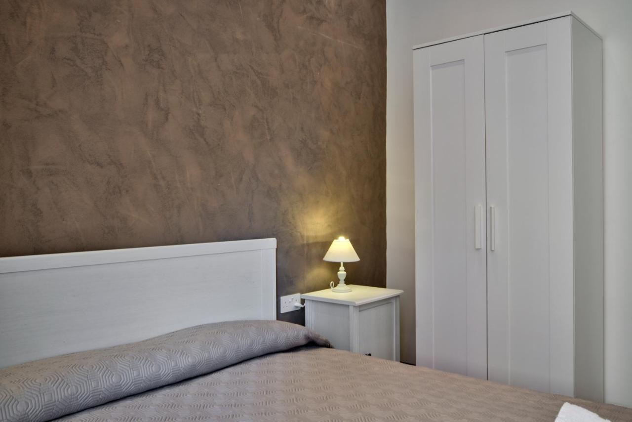 Cozy And Modern Valletta 1-Bedroom ห้อง รูปภาพ